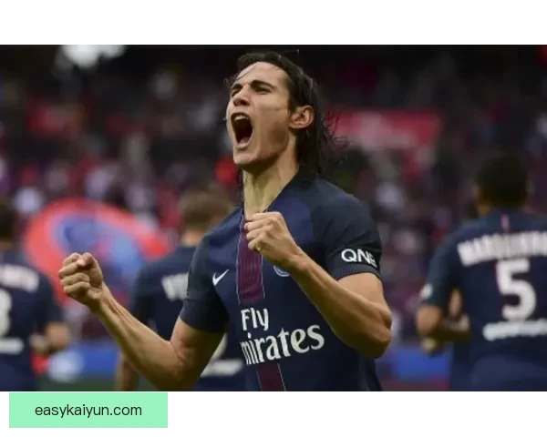 卡瓦尼战术适配性分析:新球队中的表现值得关注 卡瓦尼战术适配性分析:新球队中的表现值得关注