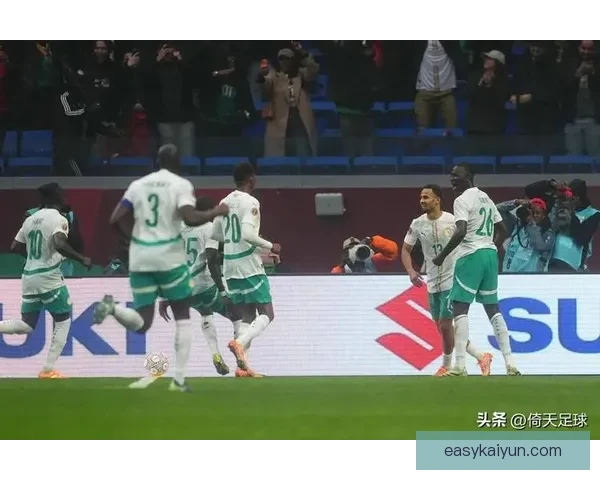 非洲杯再添争议！裁判判罚引发热议，球队怒斥不公裁决表现亮眼